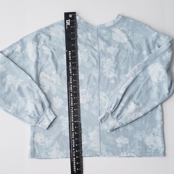 AMERICAN RAG Floral Printed Pullover - Picture 10 of 10